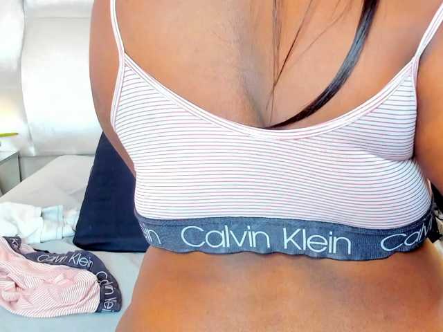 megan-loviitz live cam on BongaCams