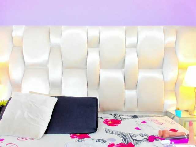 megan-loviitz live cam on BongaCams