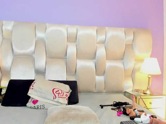 megan-loviitz live cam on BongaCams