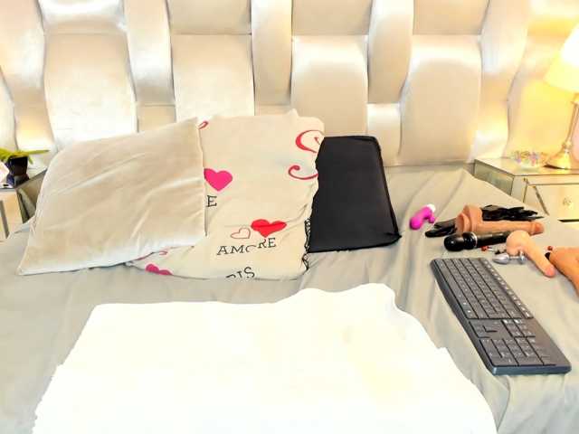 megan-loviitz live cam on BongaCams