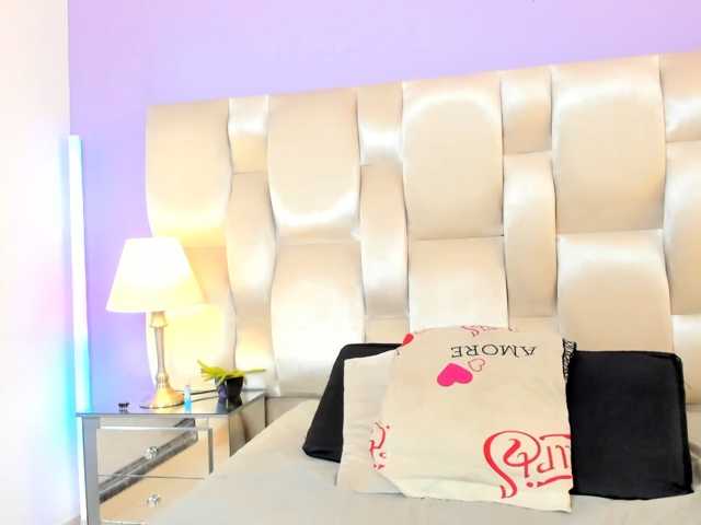 megan-loviitz live cam on BongaCams