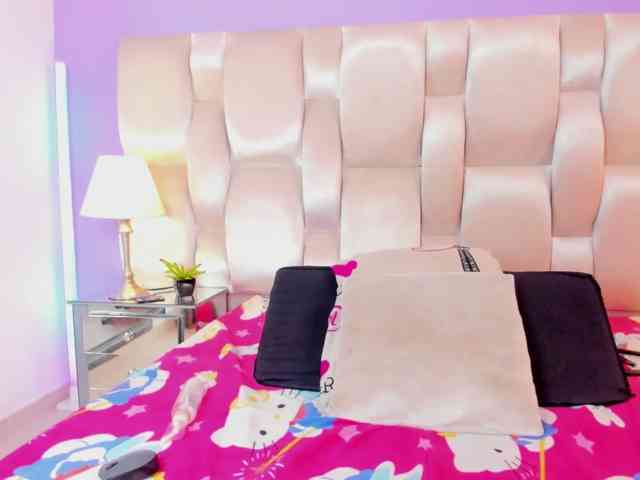 Модель: megan-loviitz