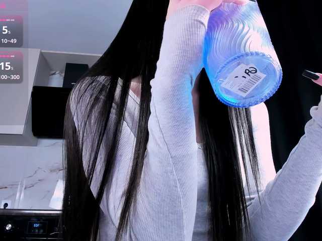 khloepaws — live trans cam