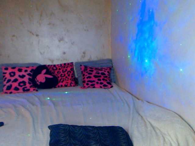 LilithGreen live webcam show