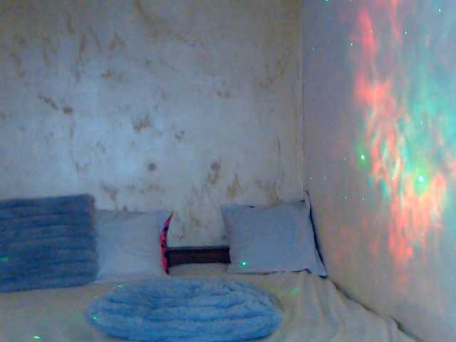 LilithGreen live webcam show
