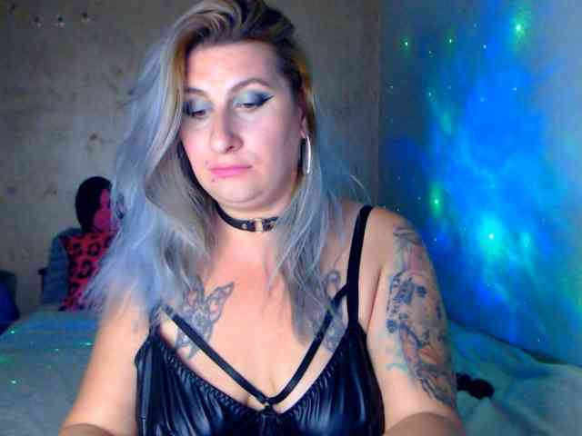 LilithGreen Live Webcam on BongaCams