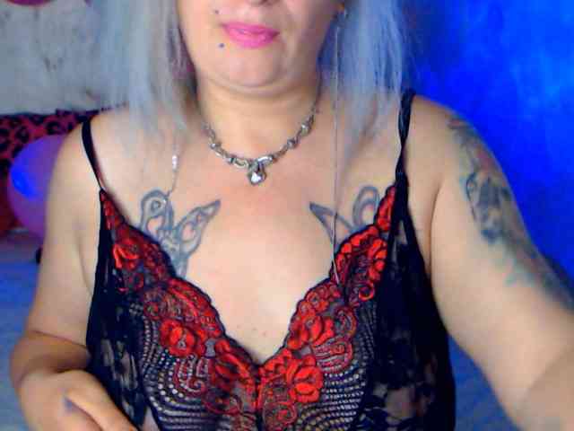 Model: LilithGreen