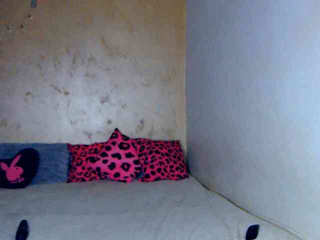 LilithGreen webcam