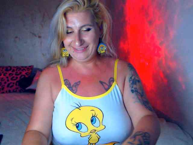 Model: LilithGreen