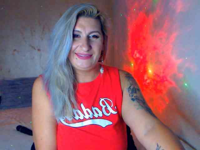 LilithGreen webcam
