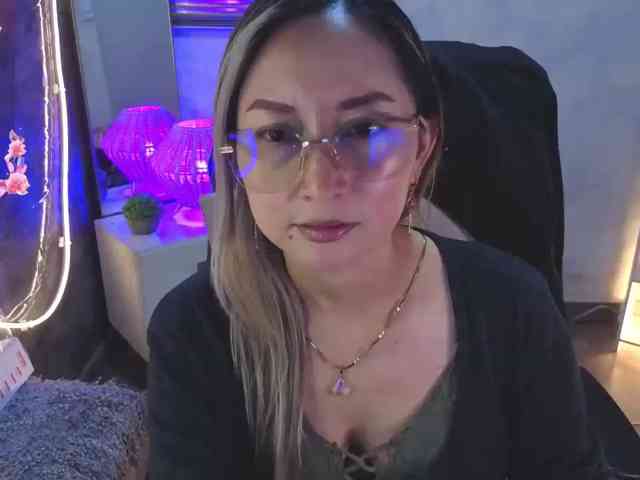 EvelynnMiller webcam