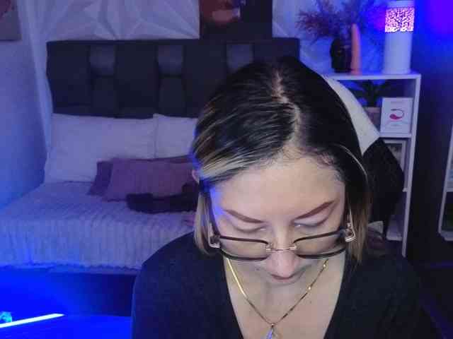 Modella: EvelynnMiller