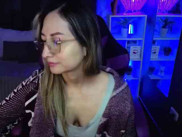 EvelynnMiller EvelynnMiller