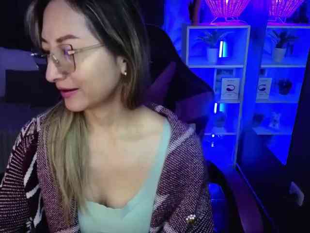 EvelynnMiller EvelynnMiller