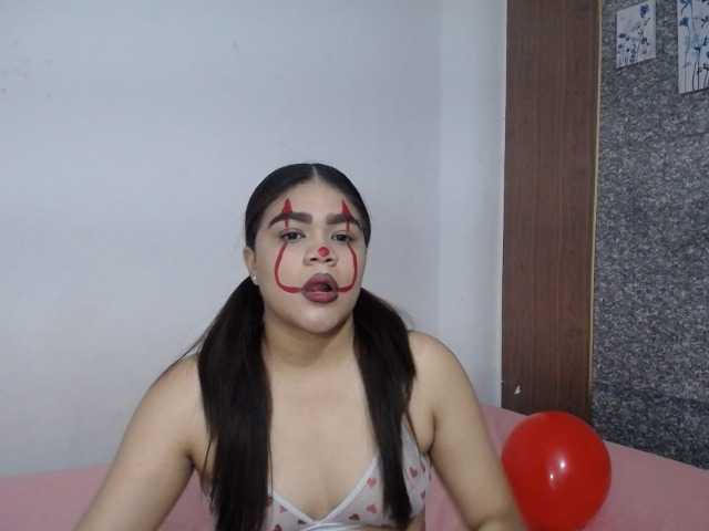 2moonsfulloflove live cam on BongaCams