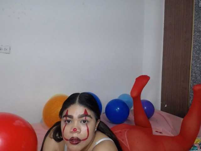 2moonsfulloflove live cam on BongaCams