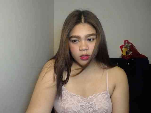 Issabella2002 webcam