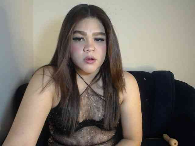 Issabella2002 webcam