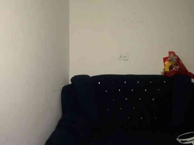 Issabella2002 webcam