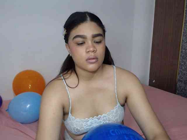Model: Issabella2002