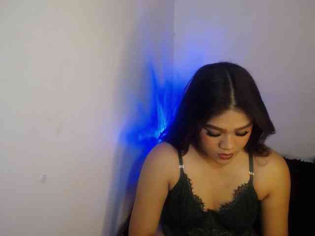 Issabella2002 webcam