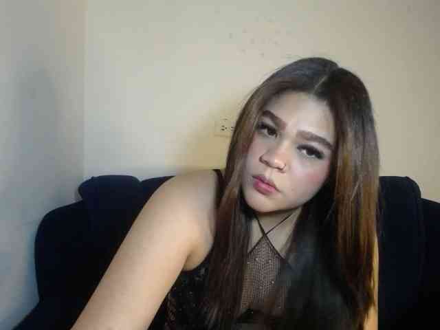 Issabella2002 webcam