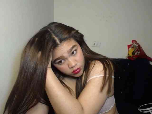 Issabella2002 webcam