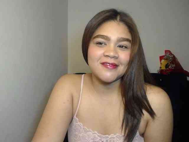 Issabella2002 webcam