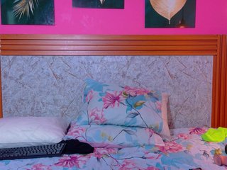 matureandhorny Porn Show