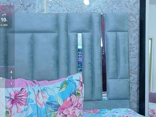 matureandhorny's Live Webcam