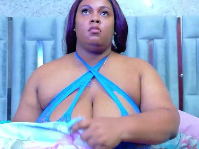 matureandhorny live cam preview