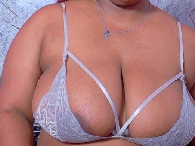 Matureandhorny