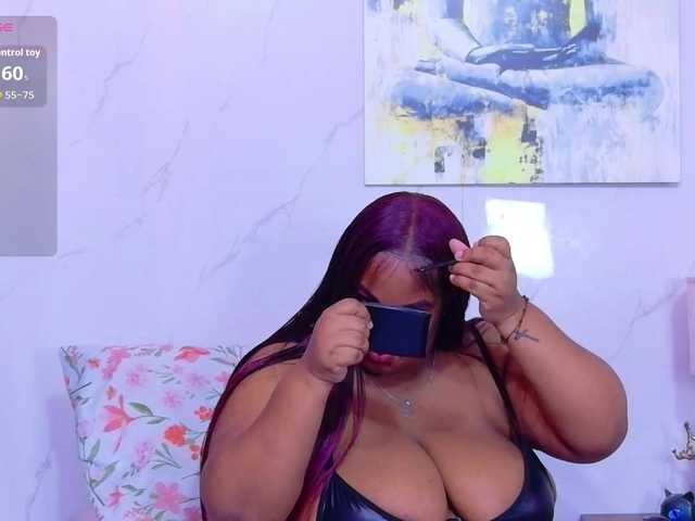 matureandhorny live cam preview