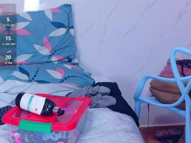 matureandhorny live cam on BongaCams