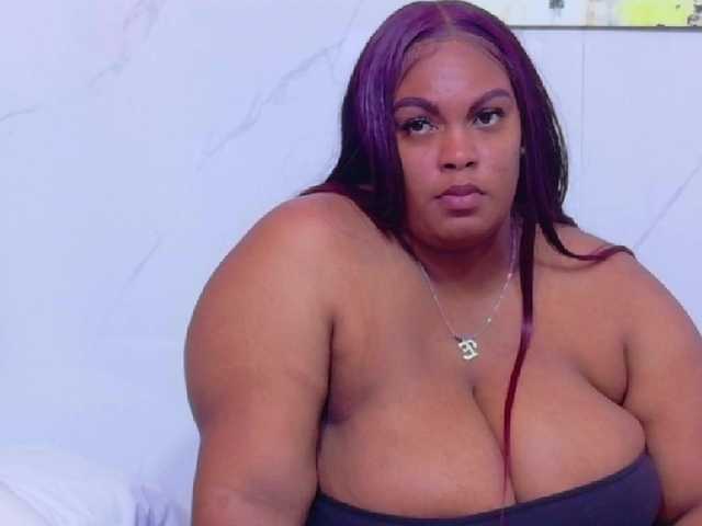 matureandhorny live cam on BongaCams