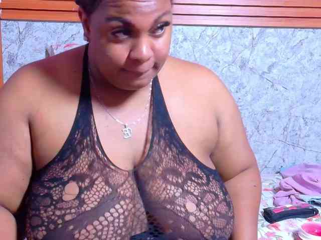 matureandhorny webcam