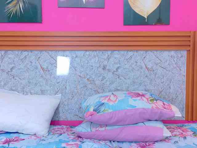 matureandhorny webcam