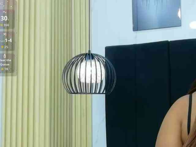 Modelo: matureandhorny