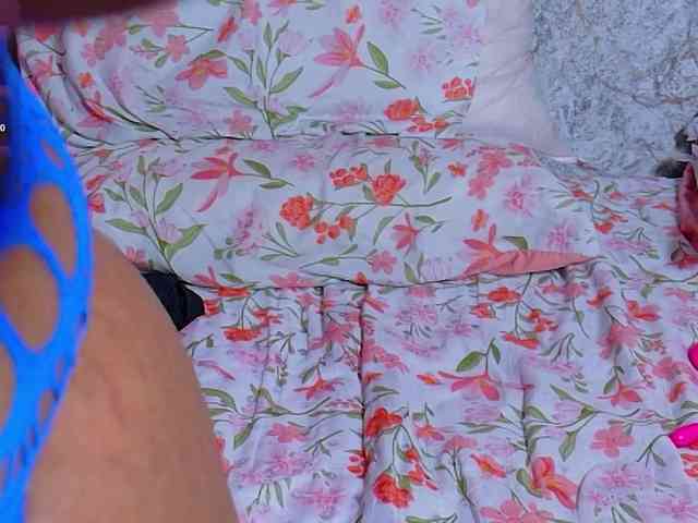 matureandhorny webcam