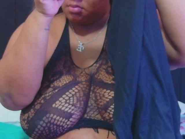 matureandhorny webcam
