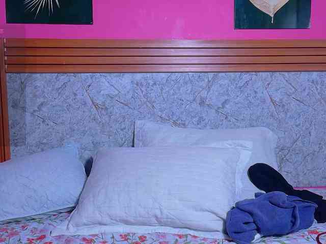 matureandhorny webcam