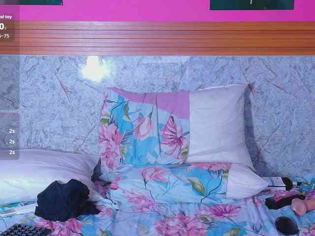 matureandhorny webcam