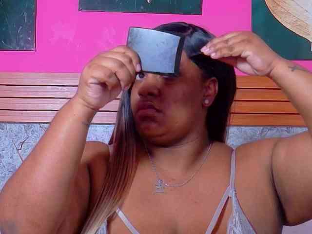 matureandhorny webcam