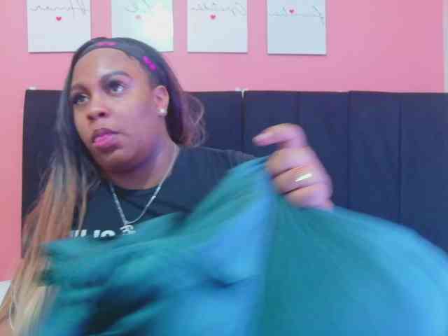 matureandhorny webcam