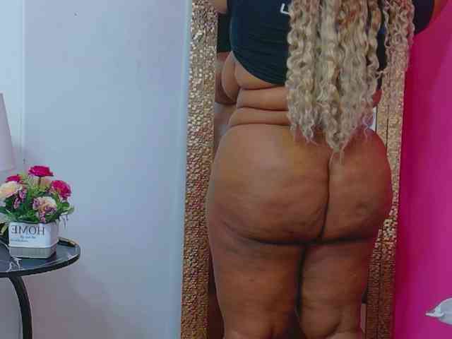 matureandhorny webcam