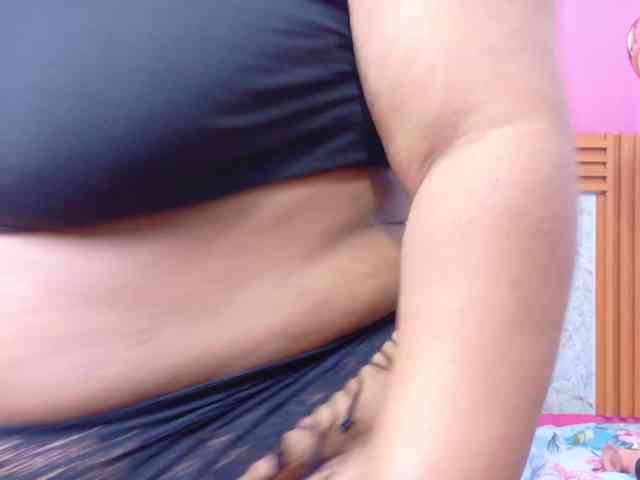 matureandhorny webcam