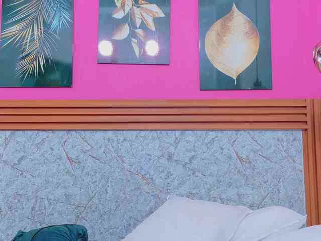 matureandhorny webcam