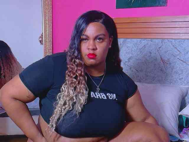Model: matureandhorny