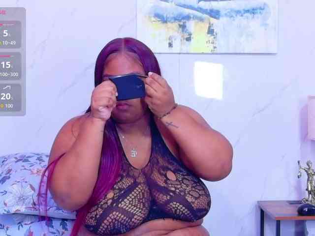 Model: matureandhorny