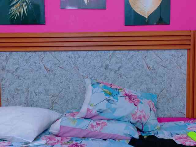 matureandhorny webcam